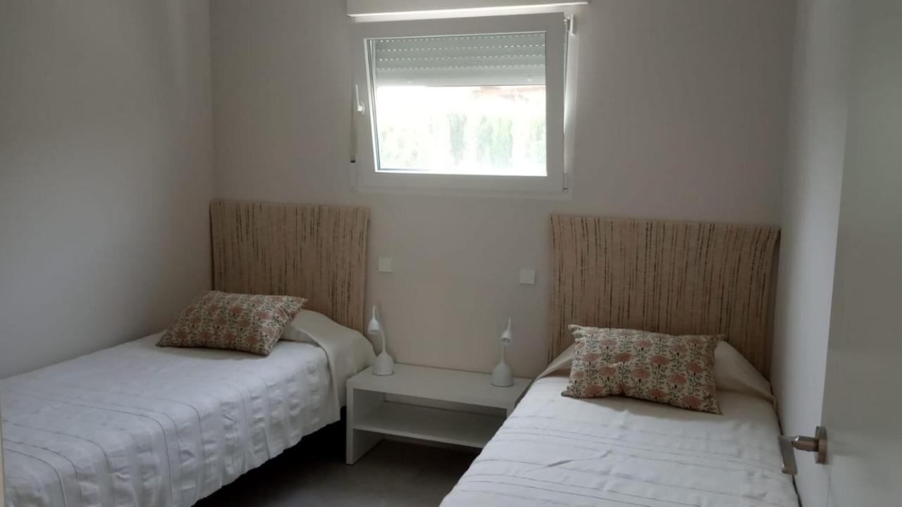 Casita Moderna A Escasos Metros De Playa Terranova Oliva Exterior foto